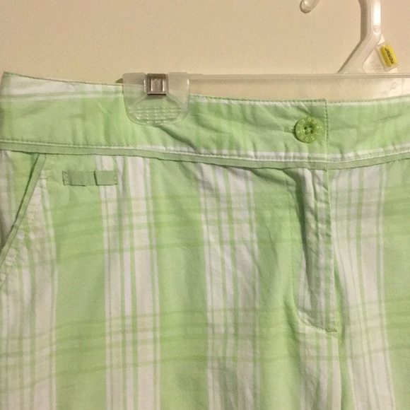 Izod Golf Shorts - Picture 2 of 6